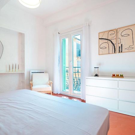 Charmant Appartement 2P Au Coeur Du Vieux Nice Luaran gambar