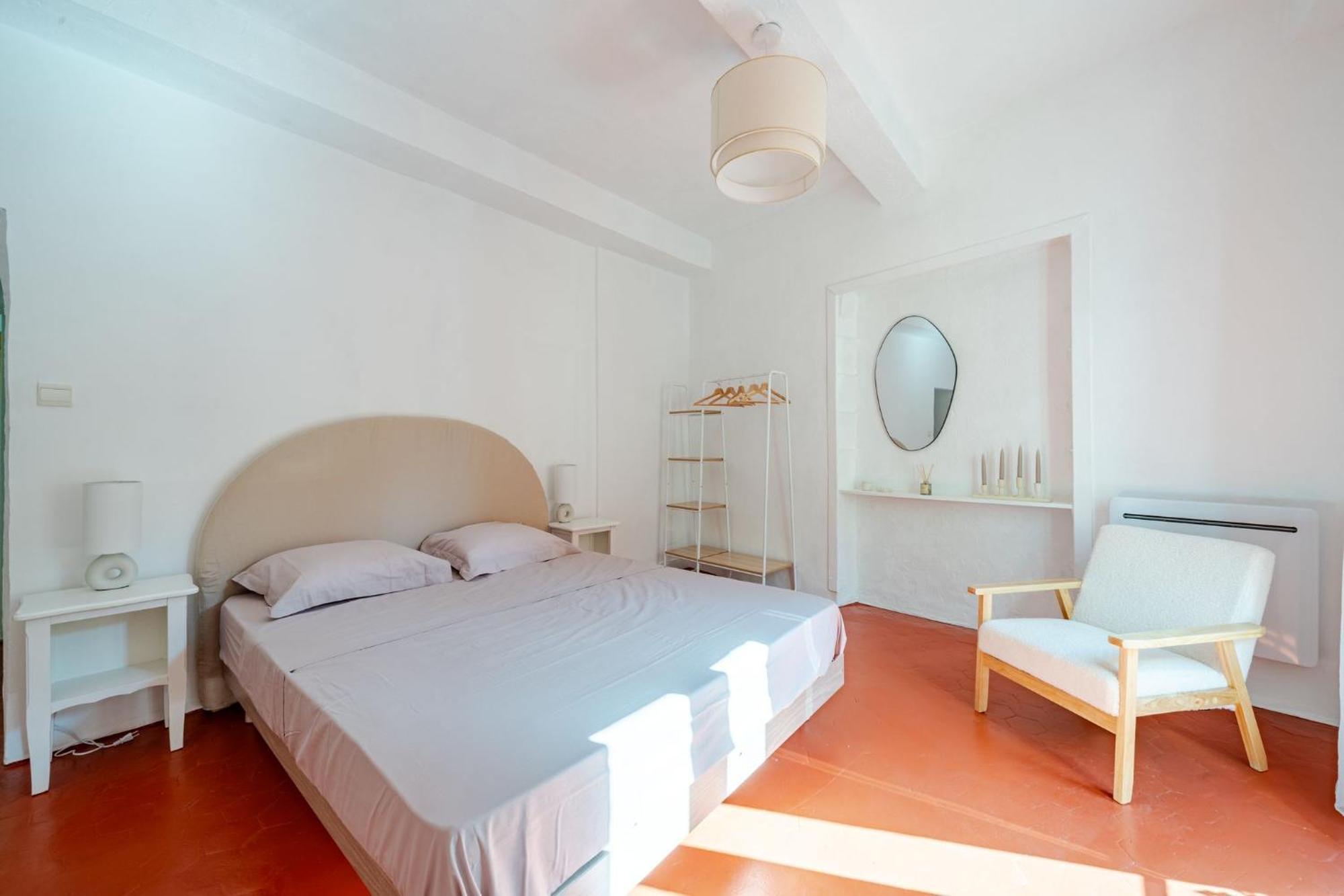 Charmant Appartement 2P Au Coeur Du Vieux Nice Luaran gambar
